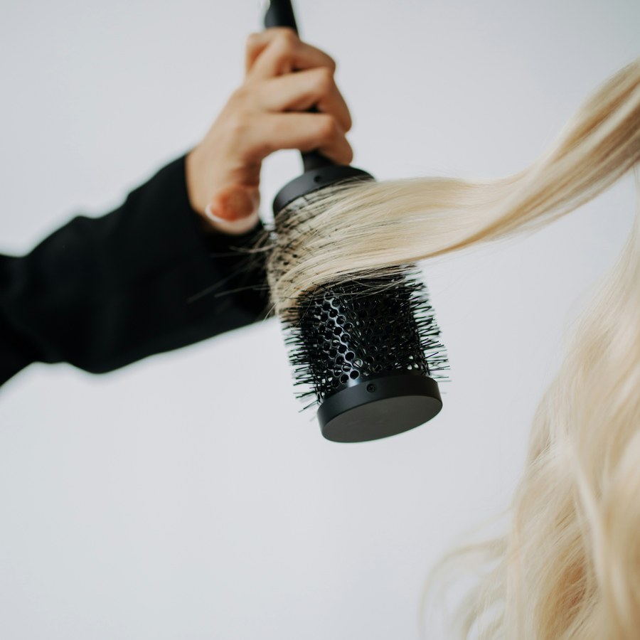 Shark Beauty Glossi 2-in-1 Hot Brush - Lychee